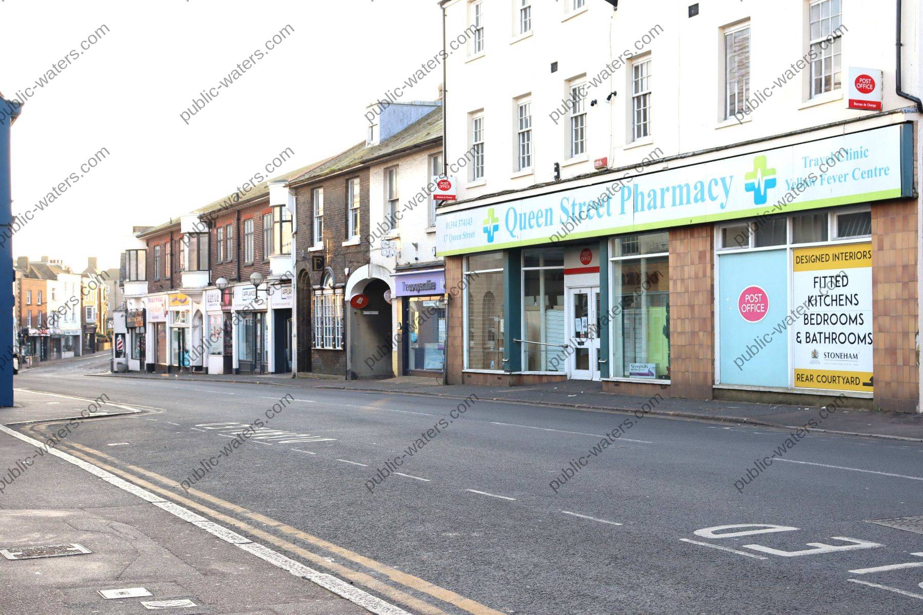 Queen Street meeting up with junction of the High Street