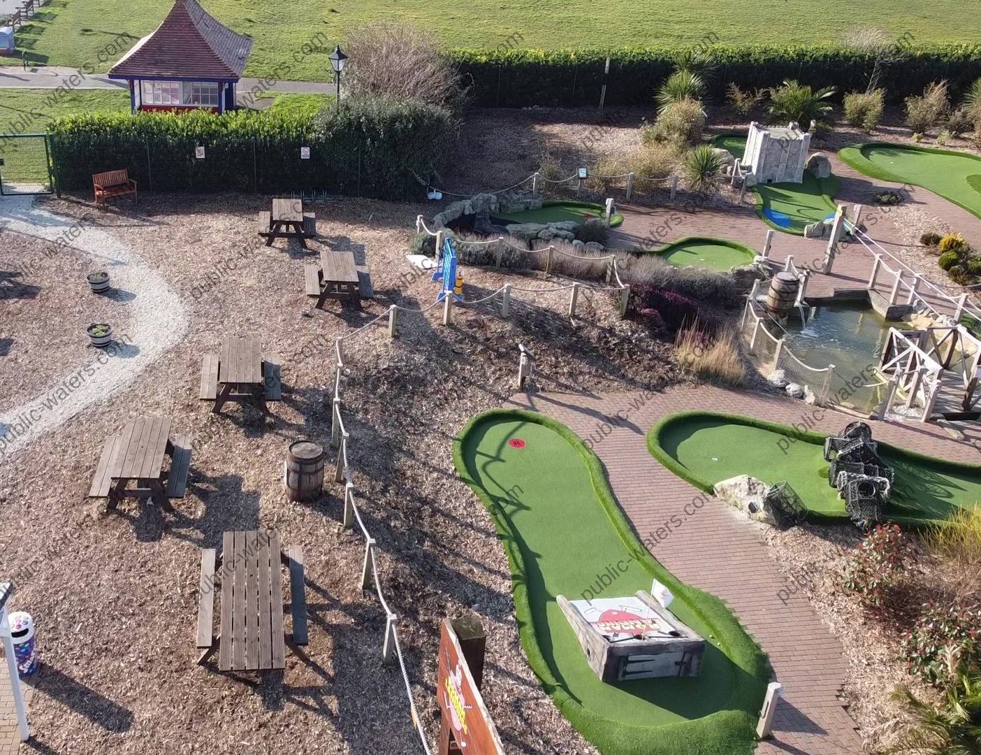 Walmer Paddling Pool Adventure Golf Finish
